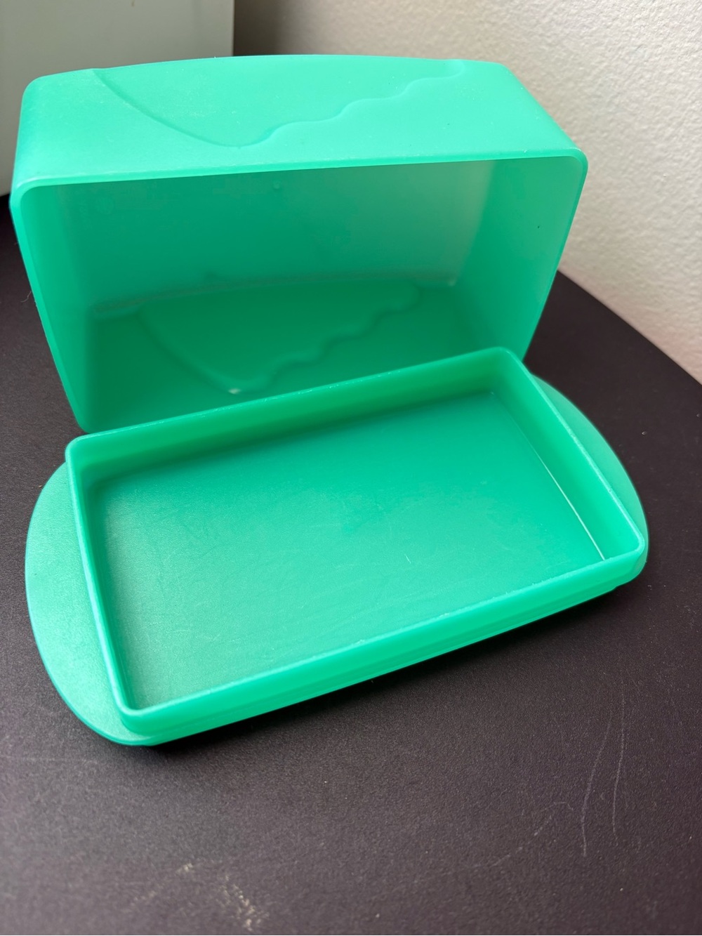 Tupperware Butter Dish - Picture 3 of 3